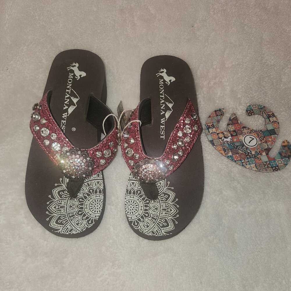 NWT~MONTANA WEST~Ladies Wedge Pink Glitter Studded FLIP FLOPS~Sz 7